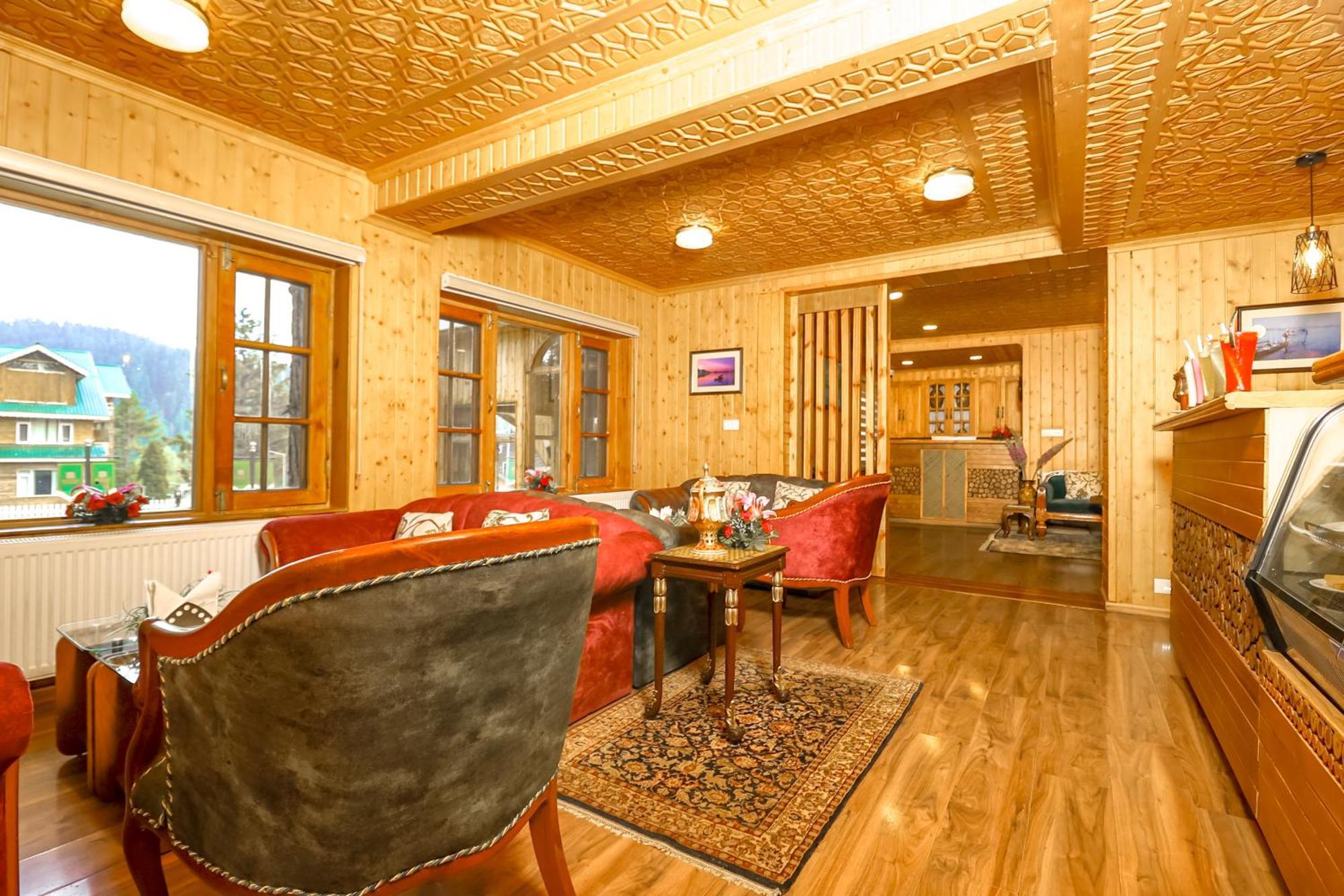 Shaw Inn By Stay Pattern Gulmarg Extérieur photo