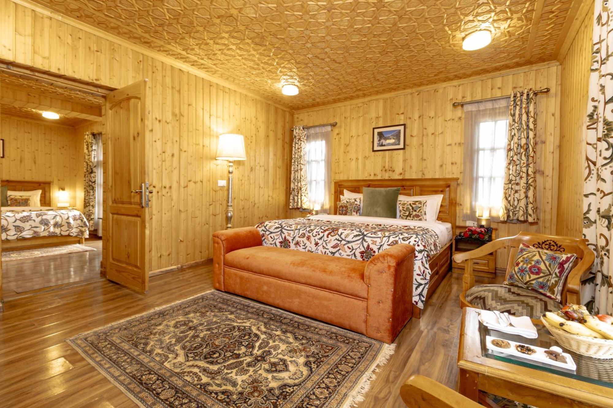 Shaw Inn By Stay Pattern Gulmarg Extérieur photo