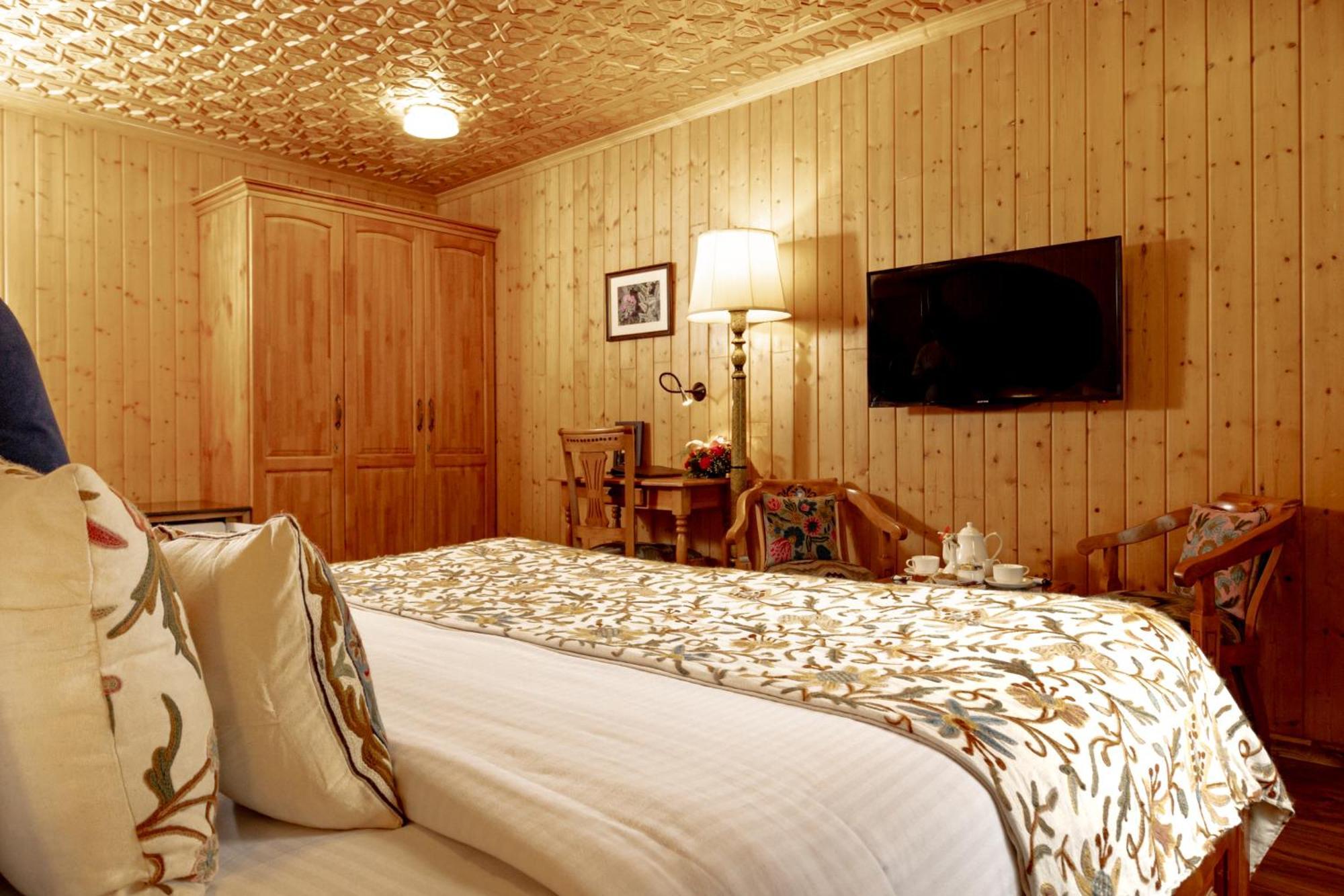 Shaw Inn By Stay Pattern Gulmarg Extérieur photo