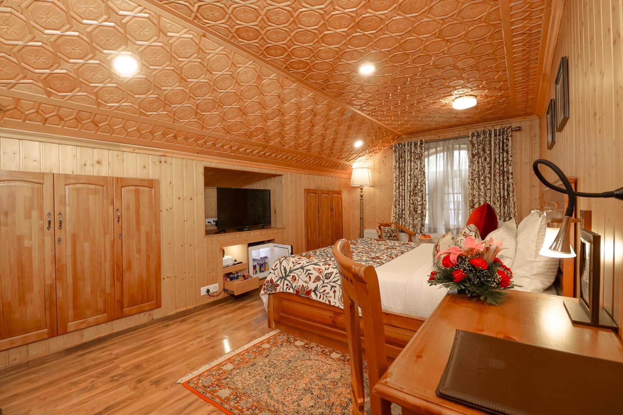 Shaw Inn By Stay Pattern Gulmarg Extérieur photo